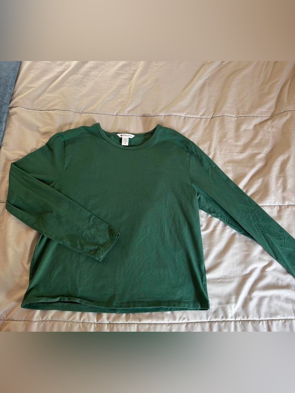 Athleta Women’s Long Sleeve Tee in Dark Green